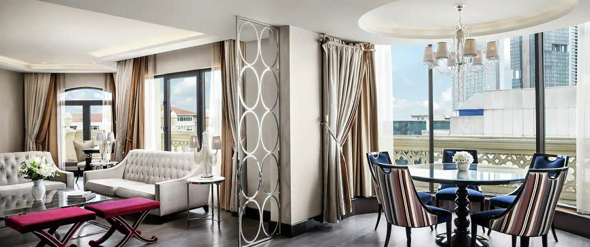 Biz Cevahir Hotel İstanbul / DoubleTree by Hilton